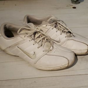 Nike cheer shoes